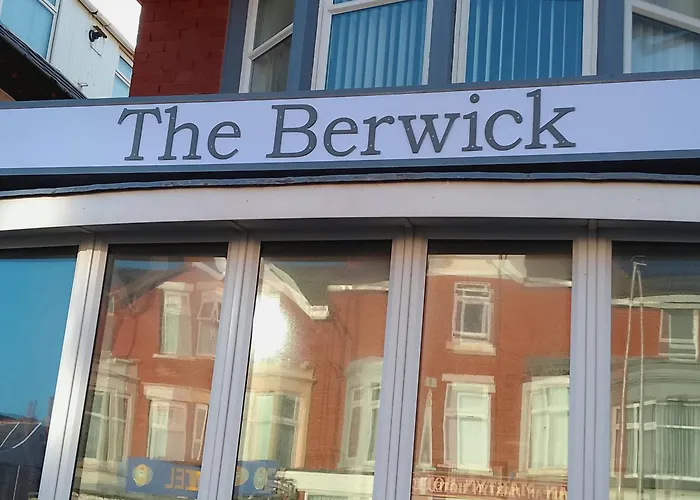 The Berwick - Over 40'S Only Blackpool